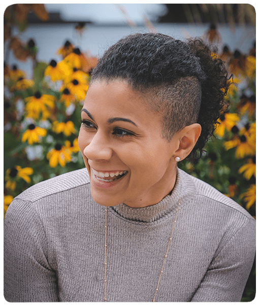 Copy of KaitlinSutherland_headshot.png